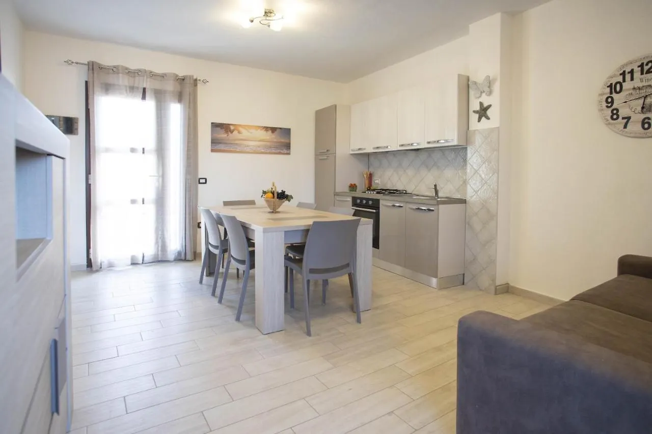 You And Me Apartment Isola Rossa  Italy